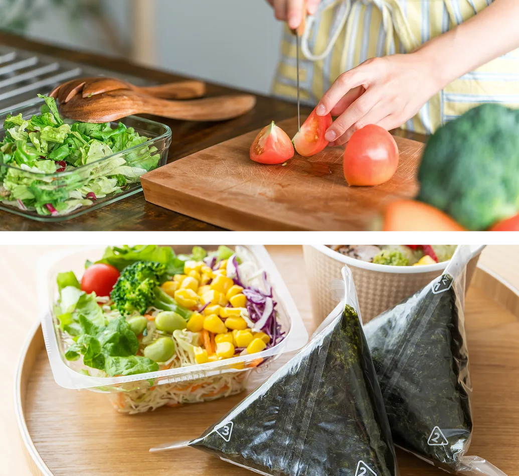 調理中の野菜とおにぎり、サラダ